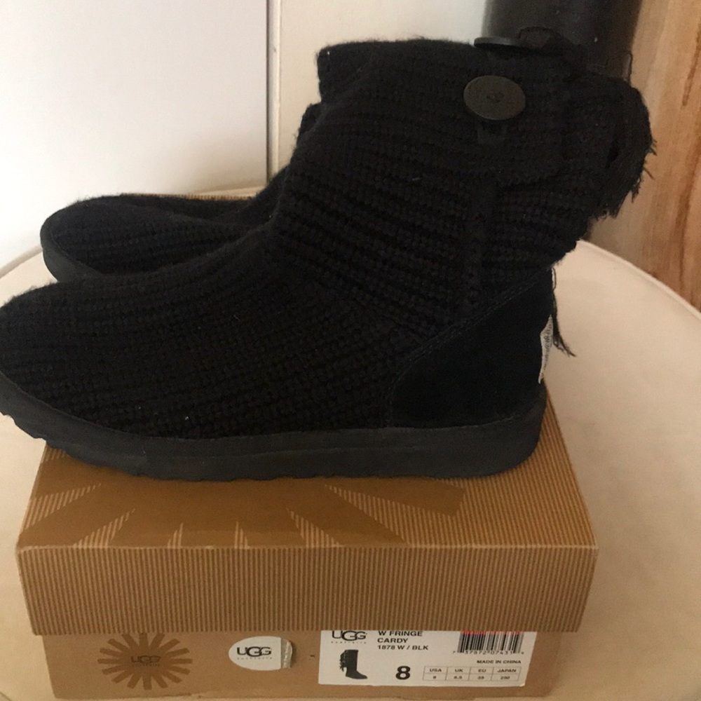 Uggs cardy with fringe